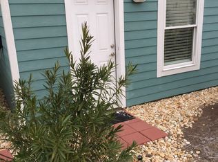 350 W Eckner St #B, Kitty Hawk, NC 27949