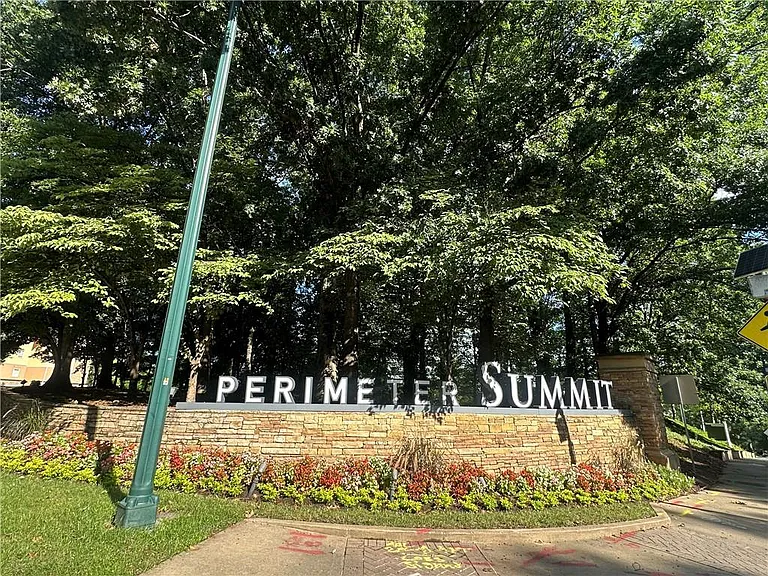 10 Perimeter Summit Blvd NE #4343 — Photo 2