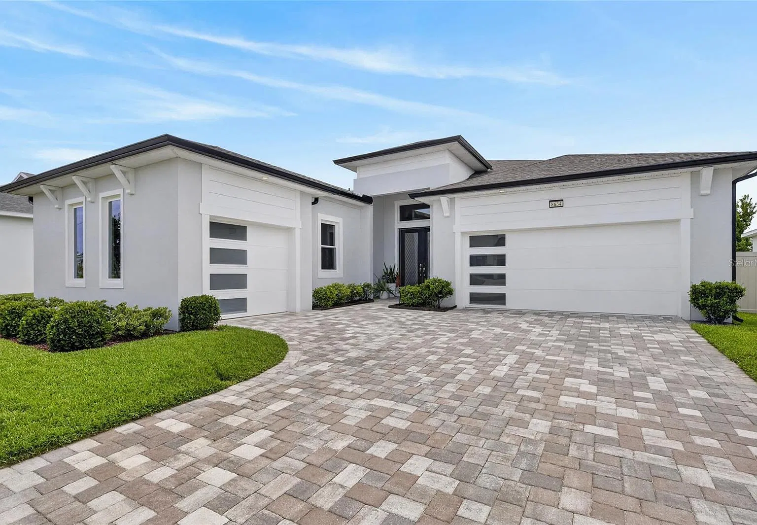 4 bed, 3.0 bath, 2497 sqft, $4,195 — Photo 1