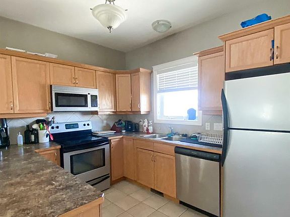 4th image of 16-4519 49th Ave #16