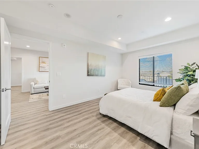 419 N Chandler Ave #423 — Photo 10