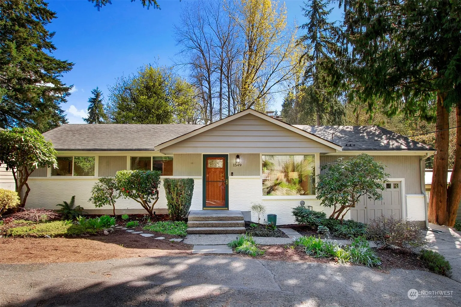 1549 NE 105th Street photo 1