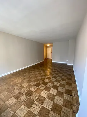 Rented by UES Management | media 10