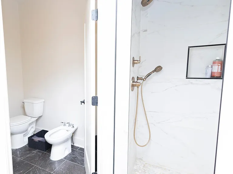 5821 Maxon Ave — Photo 32
