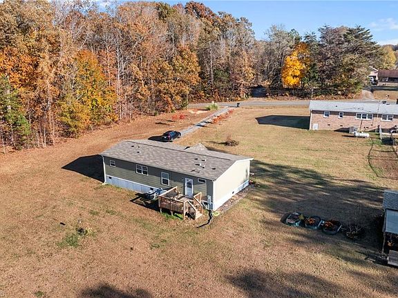 5th image of 4147 Swannie Coble Rd