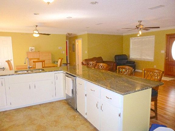 Kitchen 3