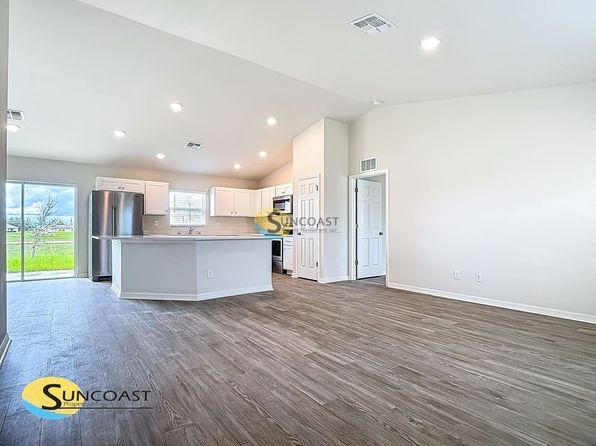 6251 N Whispering Dr