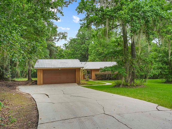4th image of 1128 Albritton Dr