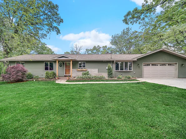 17603 Mount St, Lowell, IN 46356