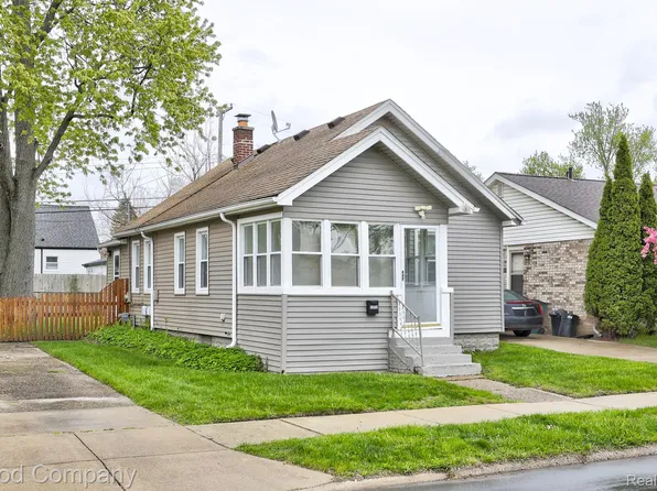 2850 Wolcott St, Ferndale, MI 48220