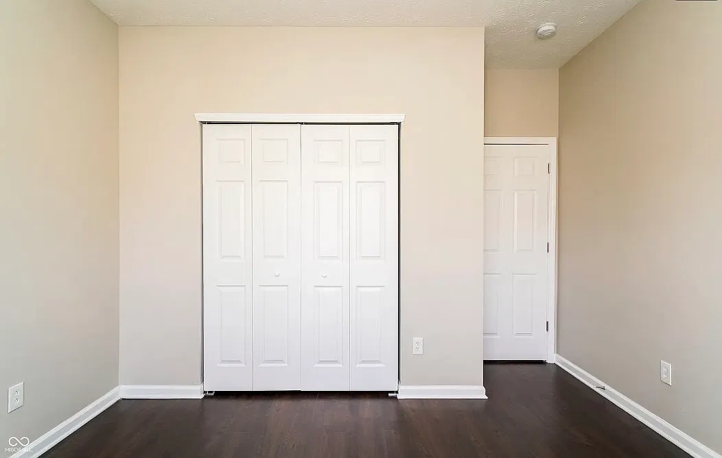 3 bed, 1804 sqft, $2,149 — Photo 4