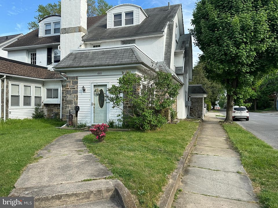 2nd image of 601 E 21st St