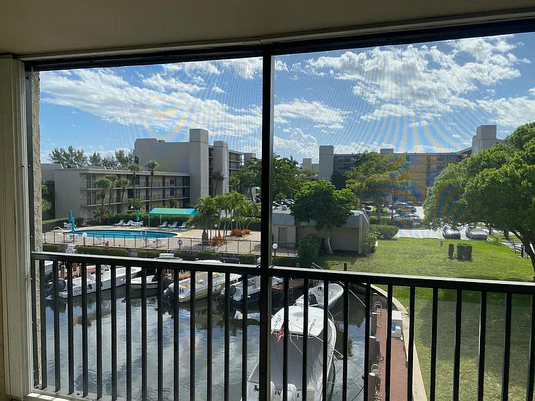 4 Royal Palm Way #308 — Photo 8