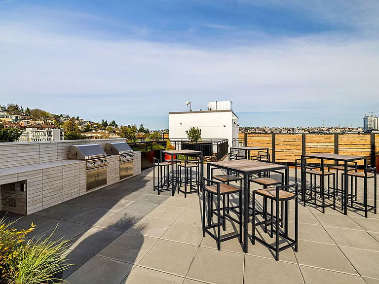 110 Roy Apartments — Photo 41