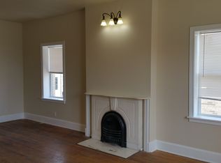 842 Main St APT 3, Racine, WI 53403