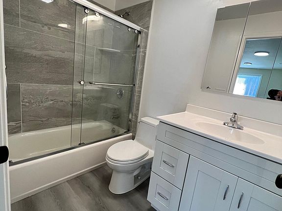 2nd image of 353 Acacia Ave #0