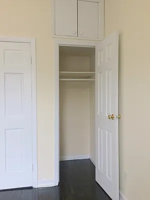 Rented by Uptown Flats LLC | media 18