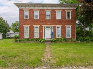 402 2nd Ave S, Cordova, IL 61242