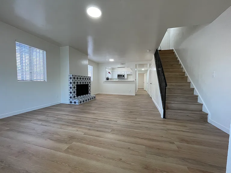 16126 S Ainsworth St #B — Photo 6
