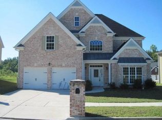 1956 Logan Ridge Cir, Loganville, GA 30052