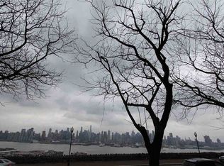 851 Boulevard E, Weehawken, NJ 07086