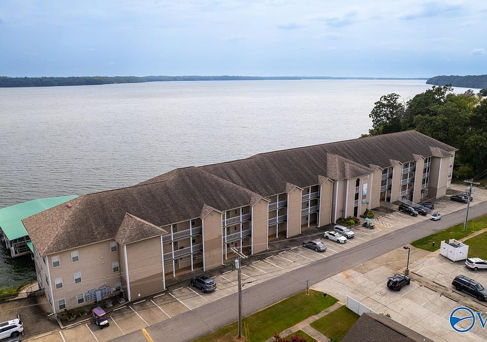 1st image of 5590 Bay Village Dr APT 208