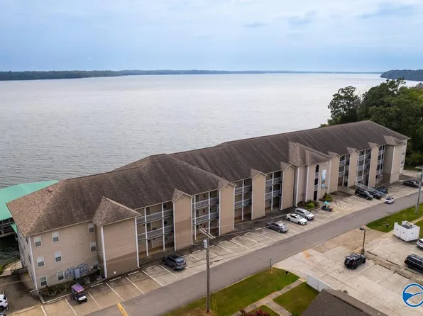 5590 Bay Village Dr APT 208, Athens, AL 35611