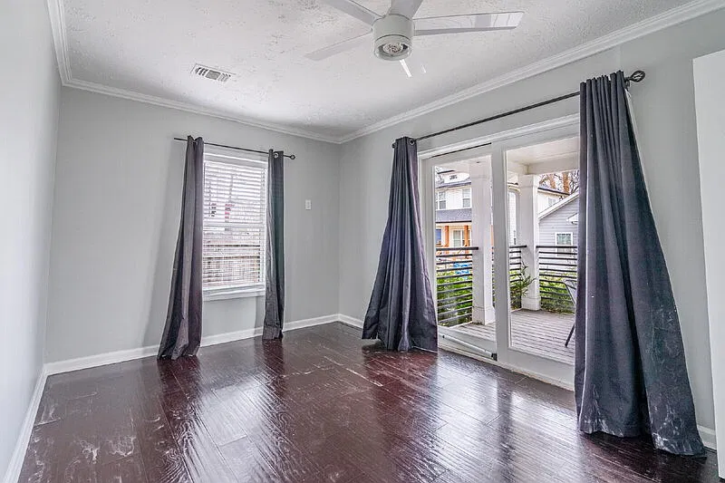 2 bed, 1.0 bath, 728 sqft, $1,400 — Photo 4