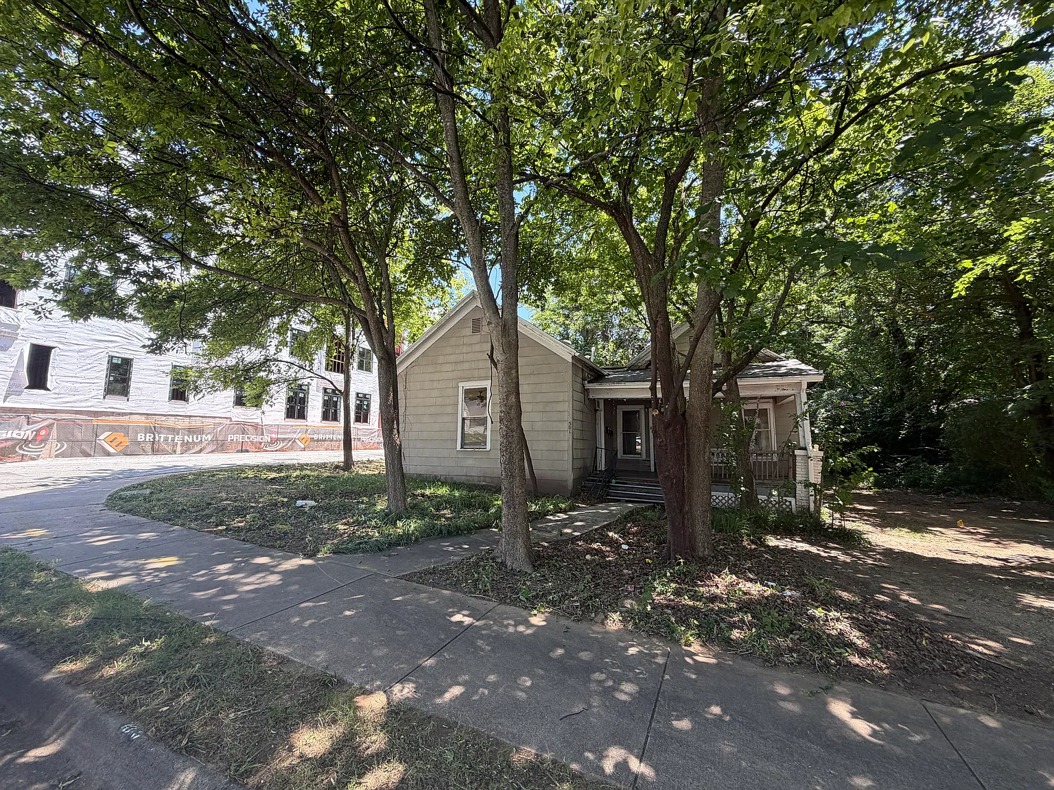 301 Spring St. — Photo 1
