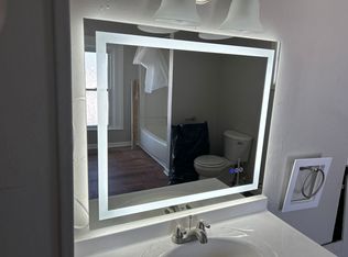 6012 Loomis Rd APT 3, Farmington, NY 14425