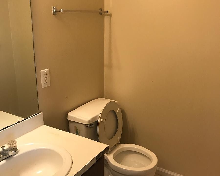 1st image of 110 Shiloh Dr APT B