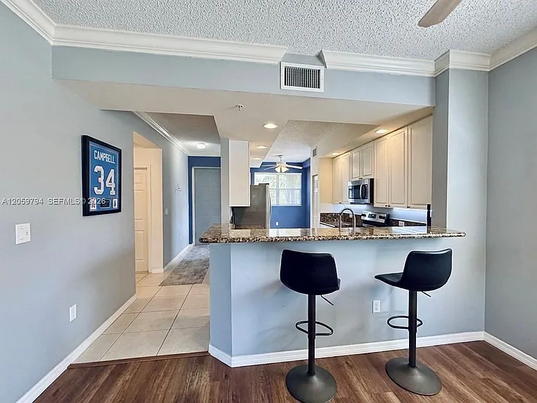 26 Royal Palm Way #201 — Photo 11