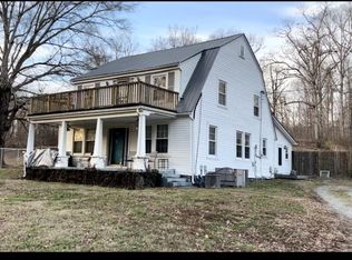 272 Arnold Hollow Rd, Mc Ewen, TN 37101