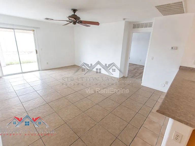 5706 N 74th Dr — Photo 27