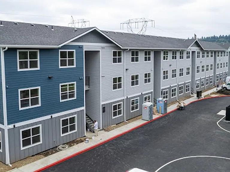 Bridger Court Apartments — Photo 3