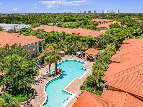 8920 Colonnades CT E #524, BONITA SPRINGS, FL 34135