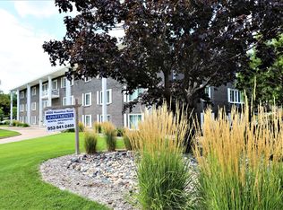 4000 Hazelton Rd #204, Minneapolis, MN 55435