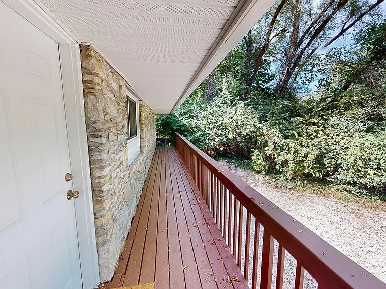 32 Marion St — Photo 11