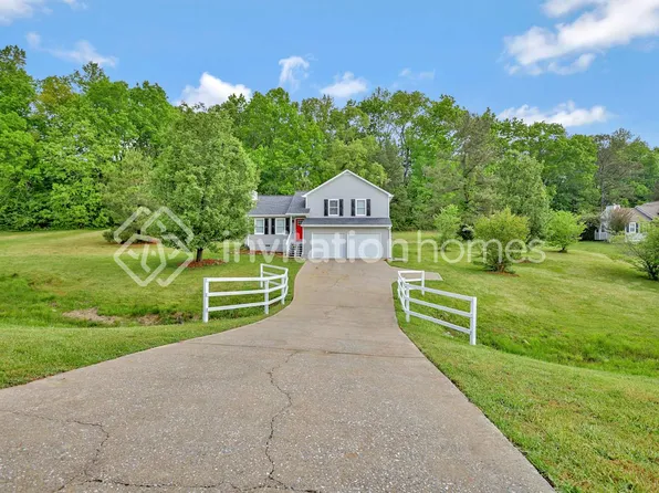 436 Bomar Ln, Douglasville, GA 30134