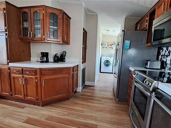 4th image of 4807 Flamingo Dr