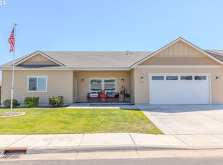 901 SW Coyote Dr, Hermiston, OR 97838