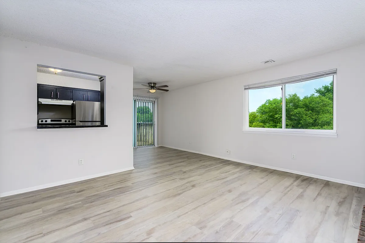 Building Photo - Riverside Heights Apartments