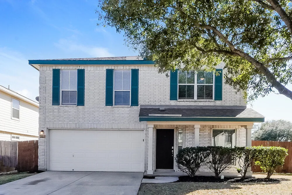 4 bed, 2.5 bath, 2188 sqft, $2,100 — Photo 1