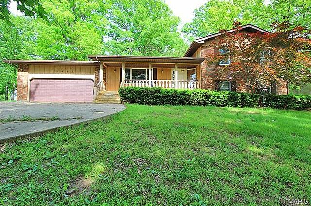 1st image of 13467 Lakewood Dr