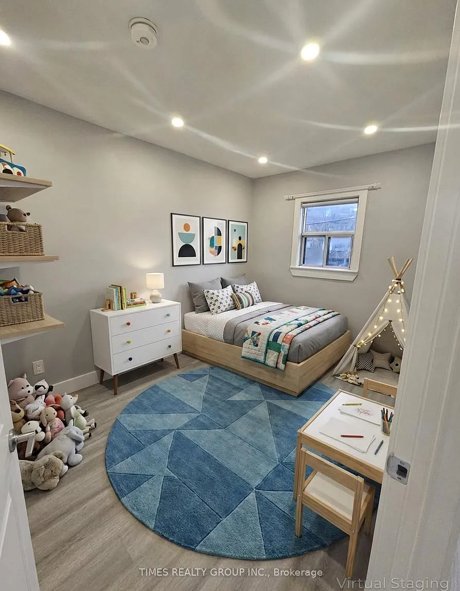 2 bed, $1,899 — Photo 4
