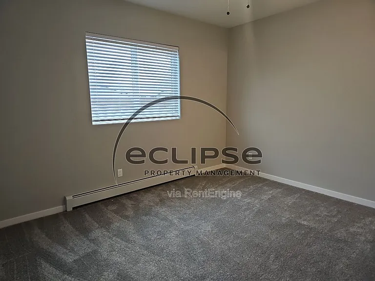 525 Washington Ave — Photo 14