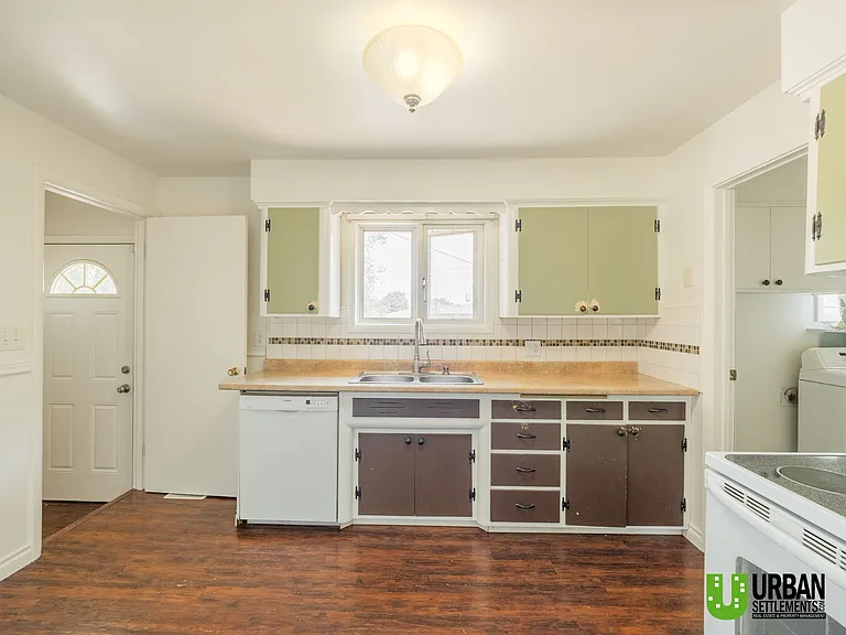 2104 N Dale Rd — Photo 4