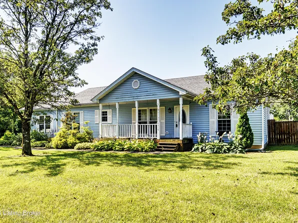 8510 Confederate Place Dr, Pewee Valley, KY 40056