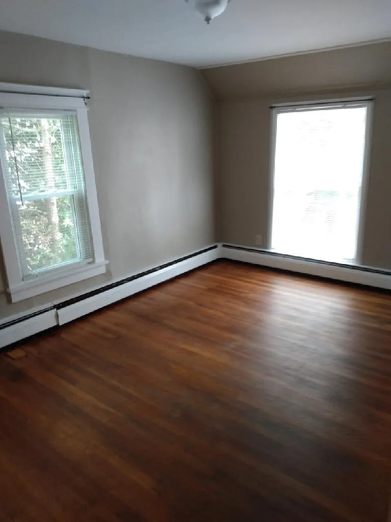 169 Silver Street - 7 — Photo 3