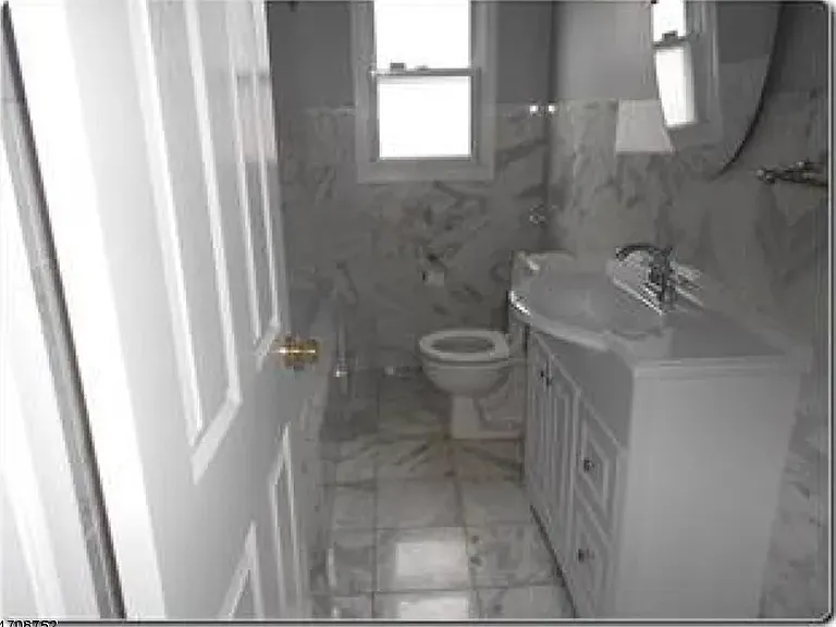803 Irvington Ave — Photo 7